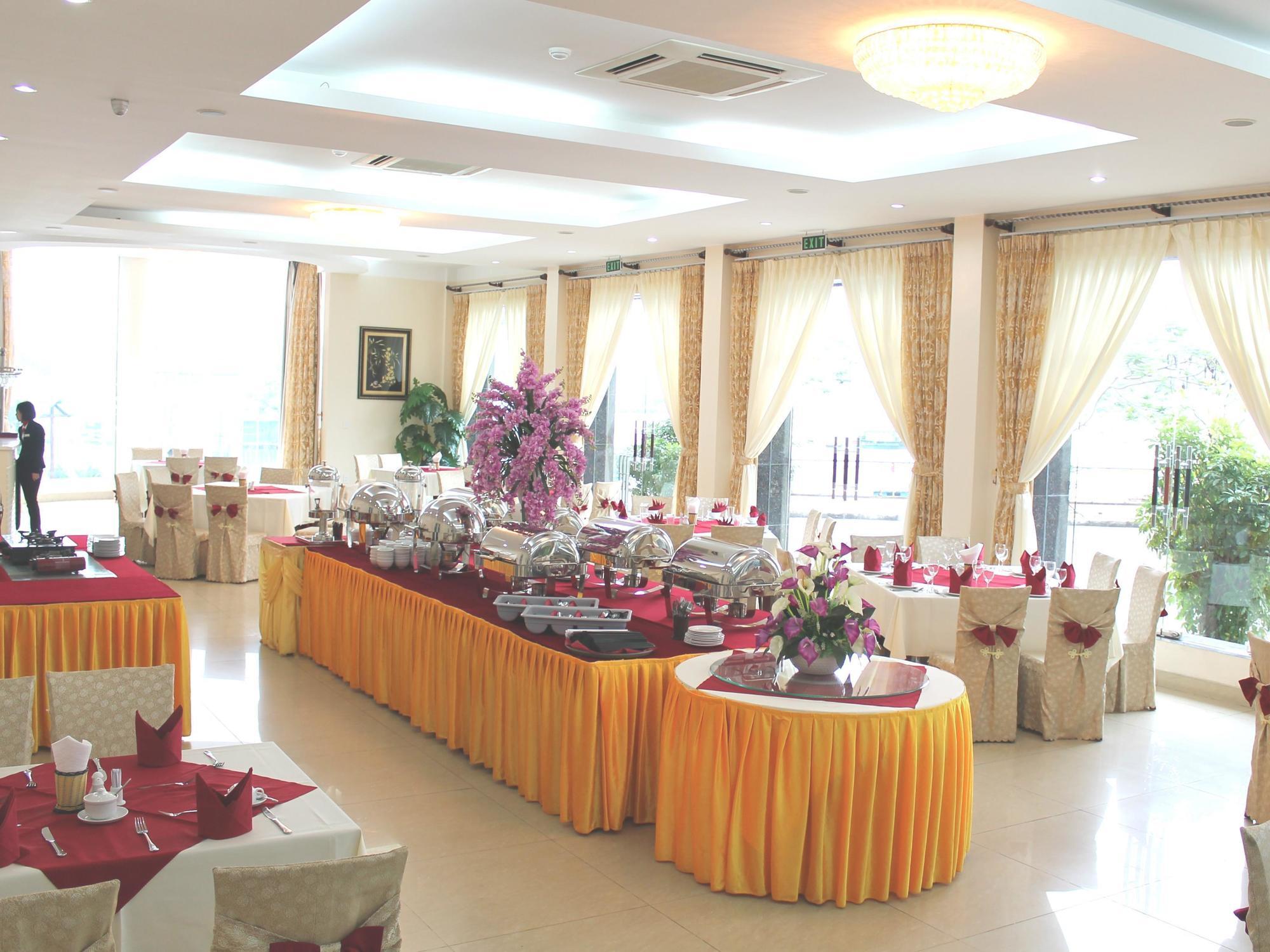Hung Long Harbour Hotel Cat Ba Dong Khe Sau Exterior foto